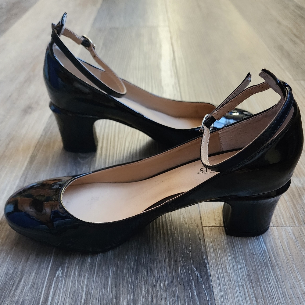 SEYCHELLES STACKED HEELS